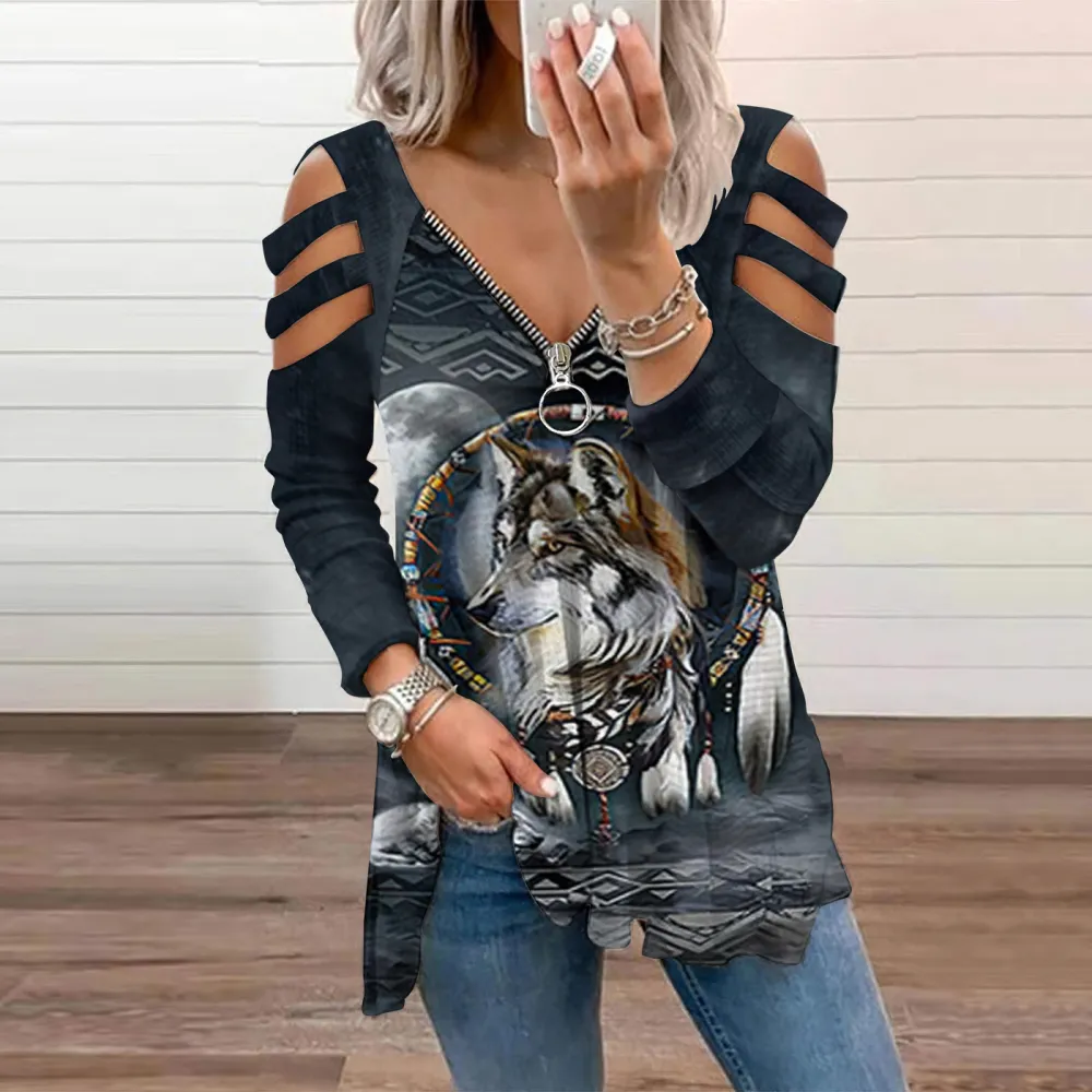 Western Tribal Wolf And Moon Printed Zip Up Casual T-Shirt