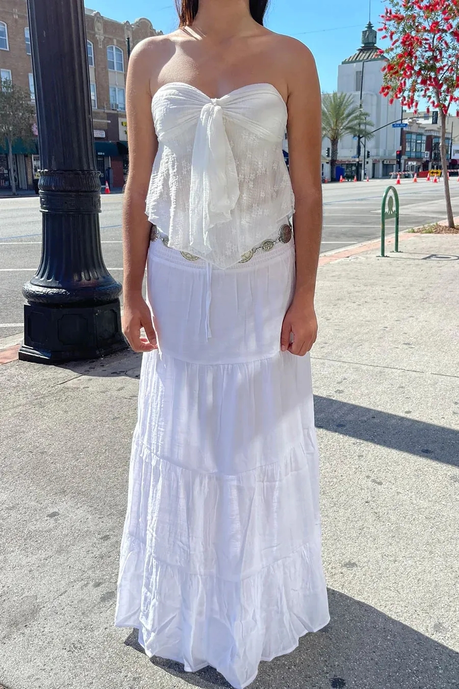 Textured Flowy Tube Top With Front-Twist Tie