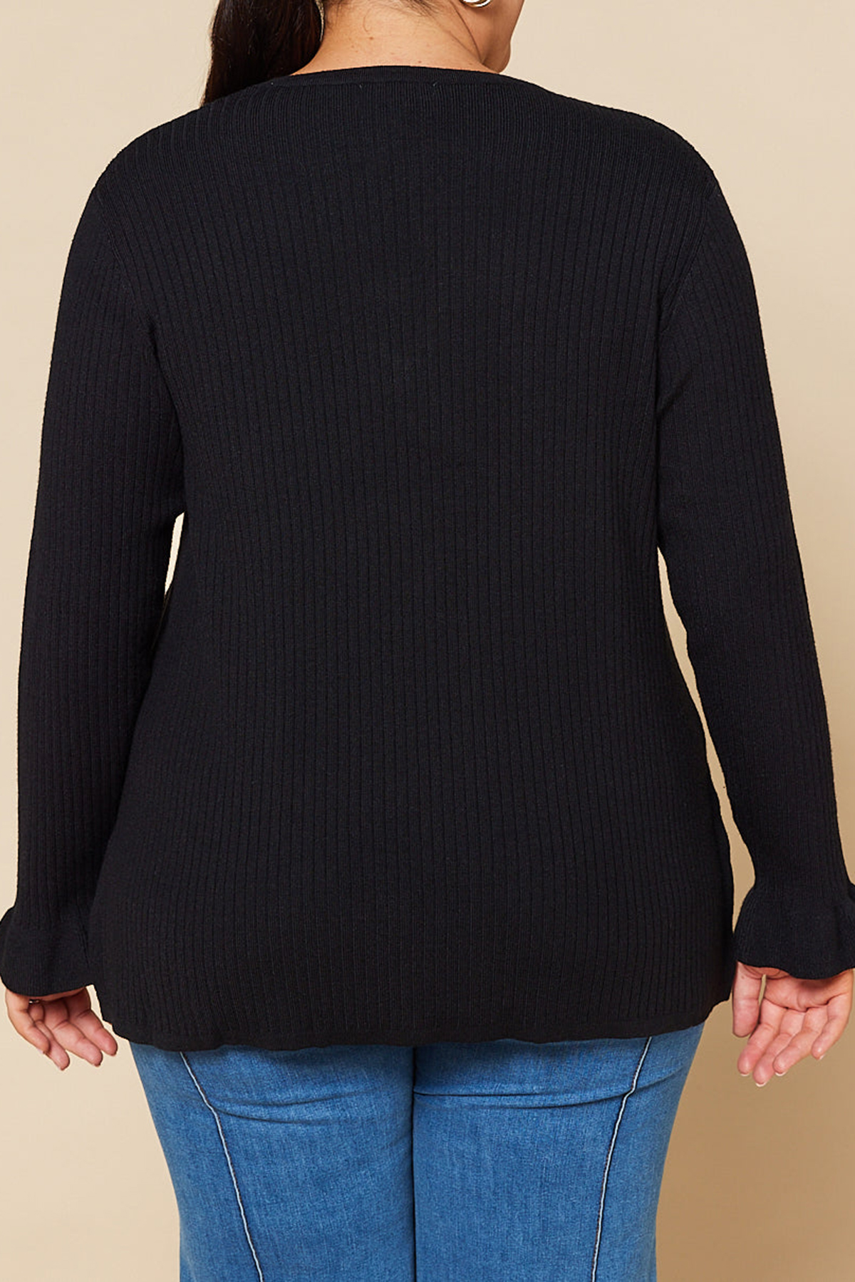 Long Sleeve Knitted Top In Black