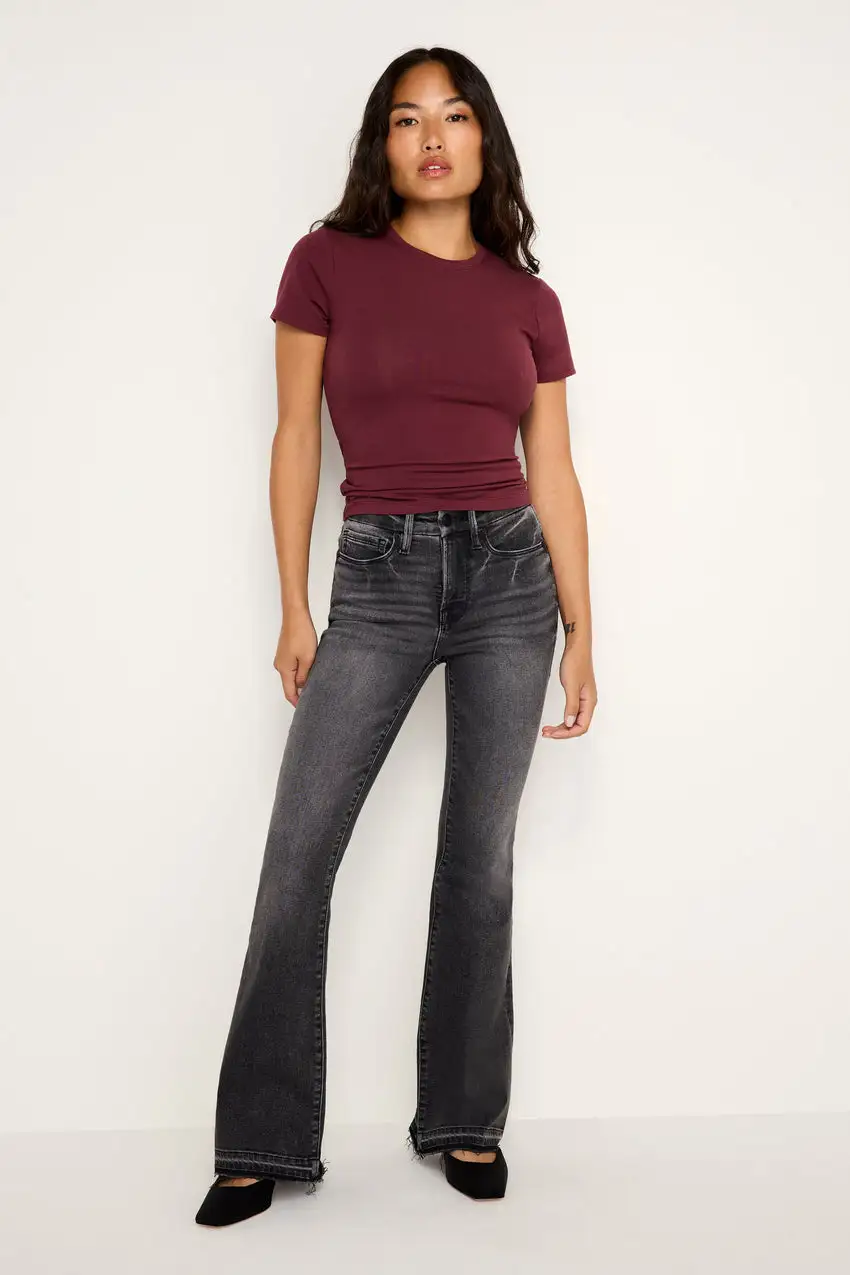 GOOD PETITE FLARE JEANS