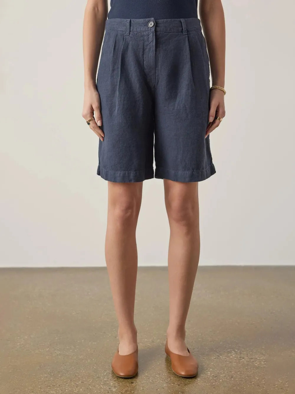 Larchmont Heavy Linen Short