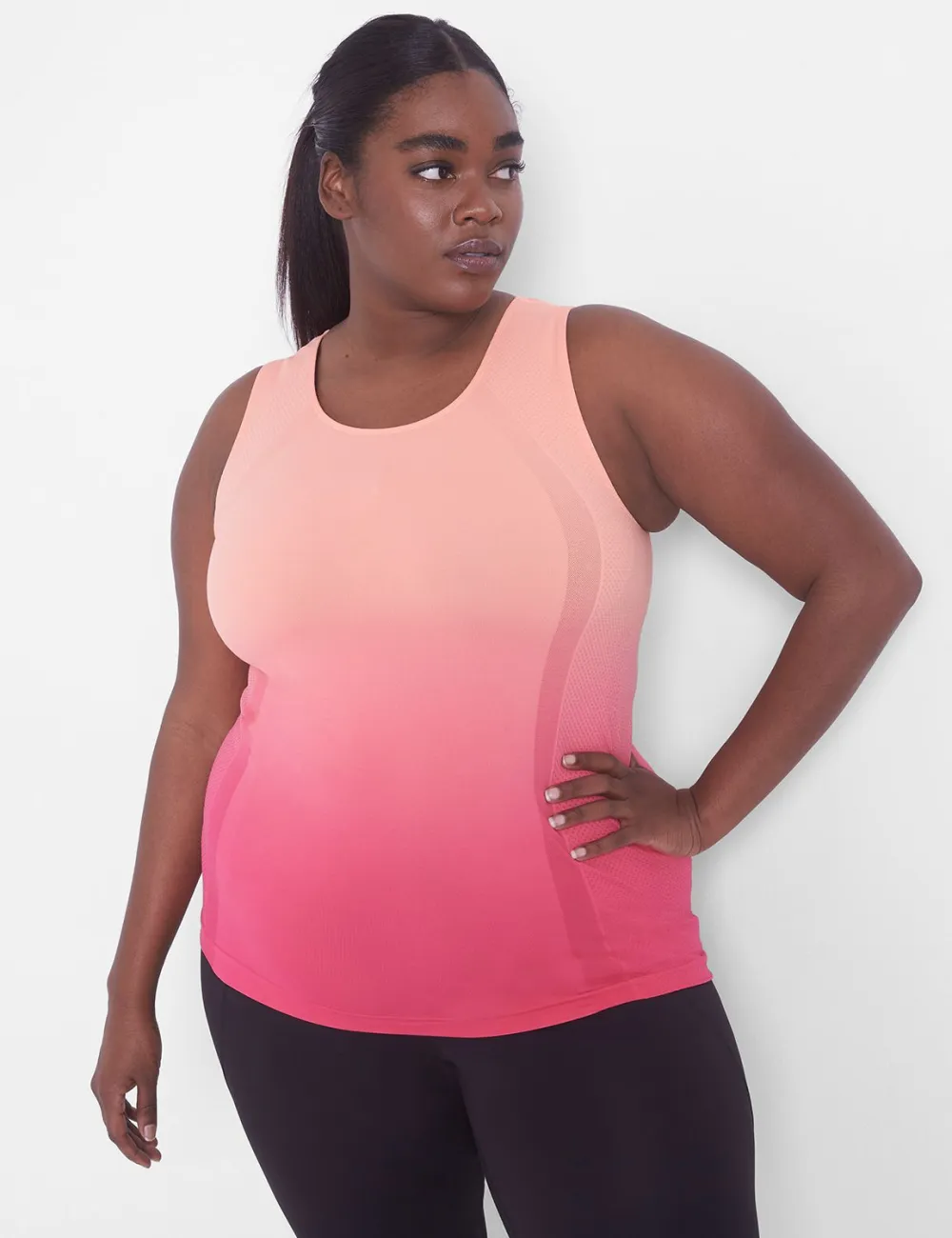 LIVI Fitted Crew-Neck Seamless Tank