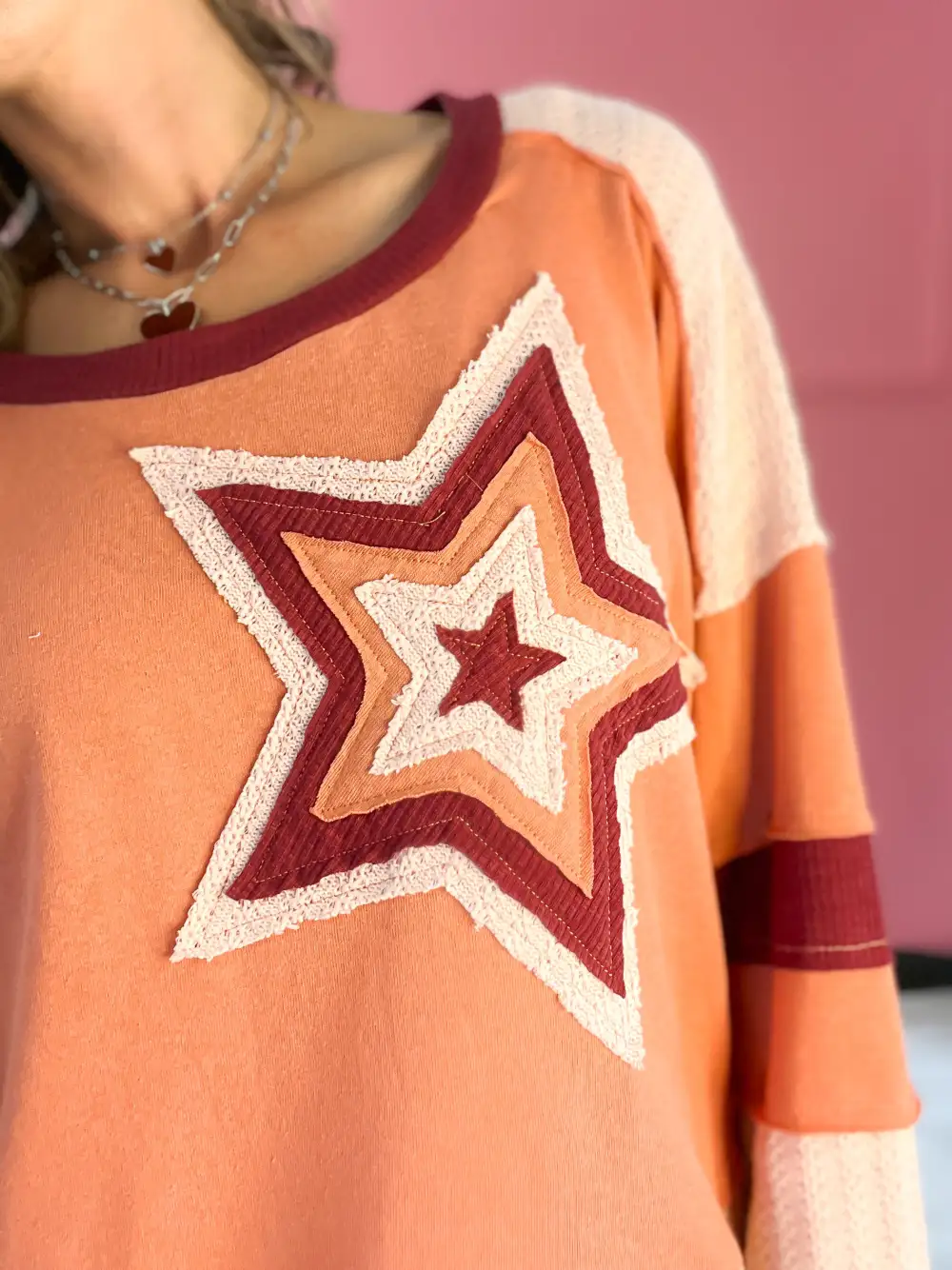 A Star Is Born Star Patch Long Sleeve Cropped Knit Top - B