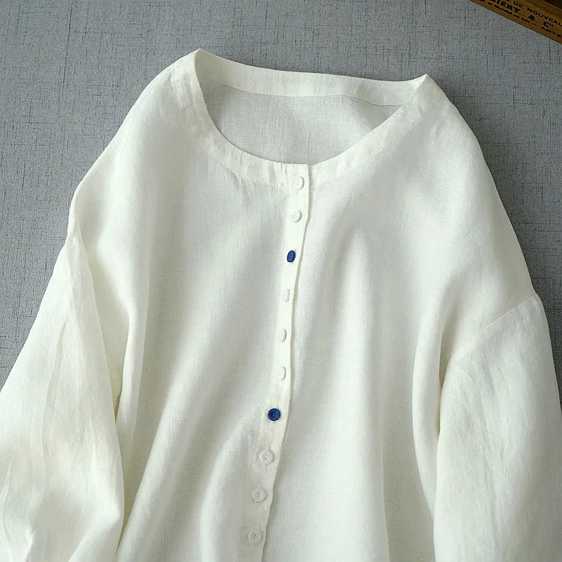 Japanese style loose cropped sleeve shirt