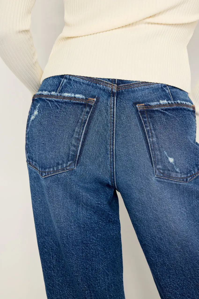 GOOD PETITE ’90s JEANS