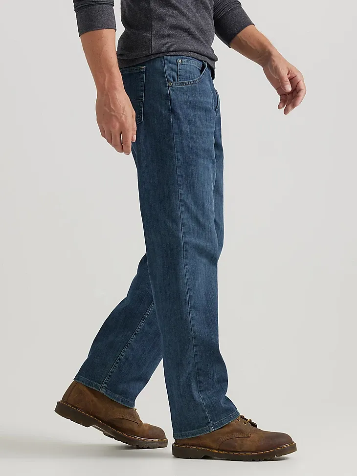 MEN'S WRANGLER AUTHENTICS® RELAXED FIT FLEX JEAN IN SLATE