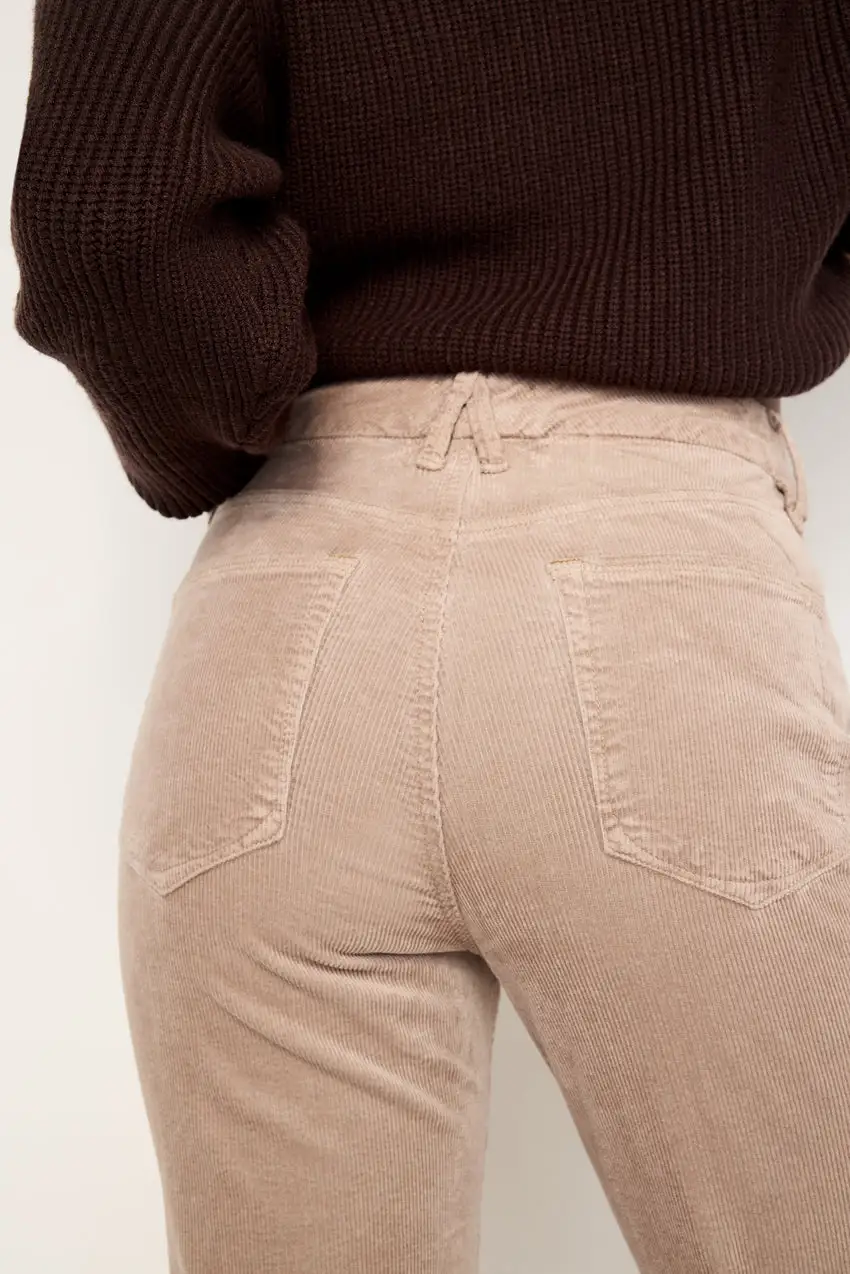 GOOD CURVE STRAIGHT CORDUROY PANTS