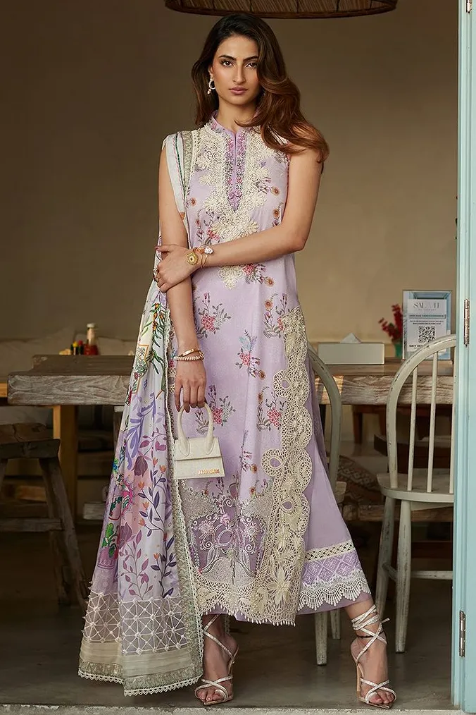 Nazeli Embroidered Sets