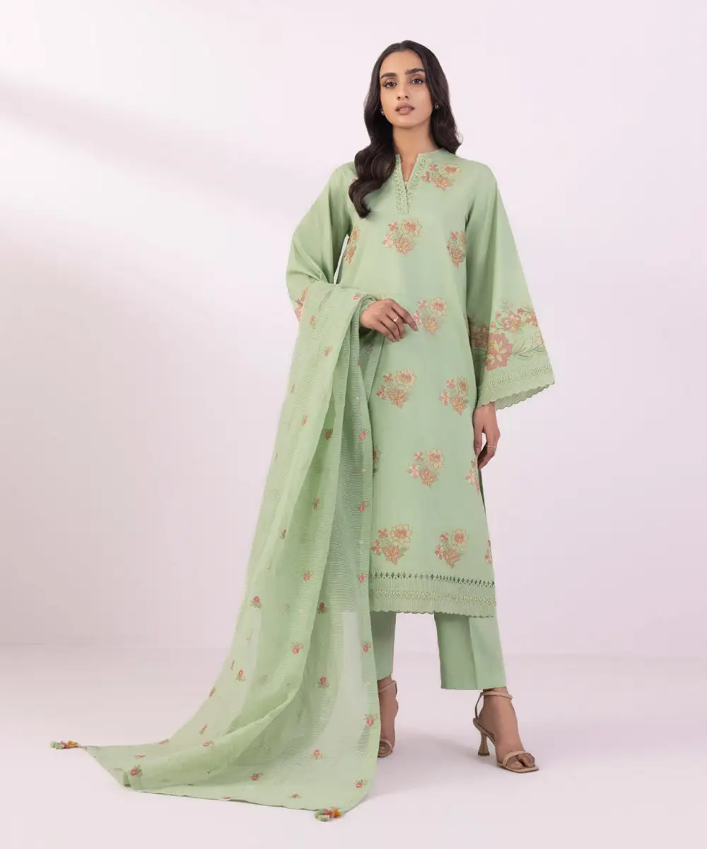 3 Piece - Embroidered Lawn Suit