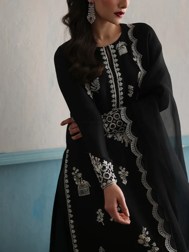 Elegant Embroidered Kaftan