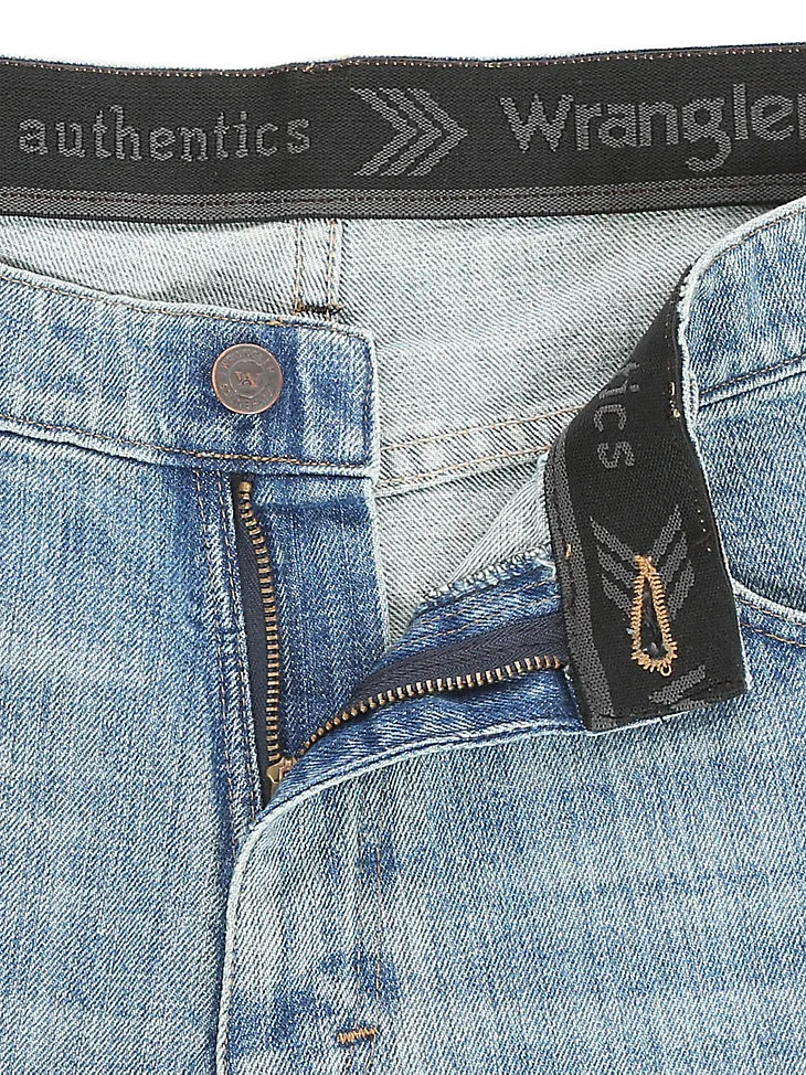 MEN'S WRANGLER AUTHENTICS® REGULAR FIT COMFORT WAIST JEAN IN BLUE OCEAN