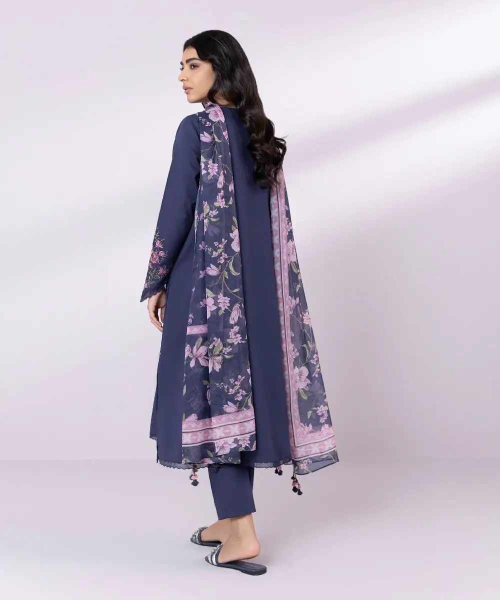 3 Piece - Embroidered Lawn Suit