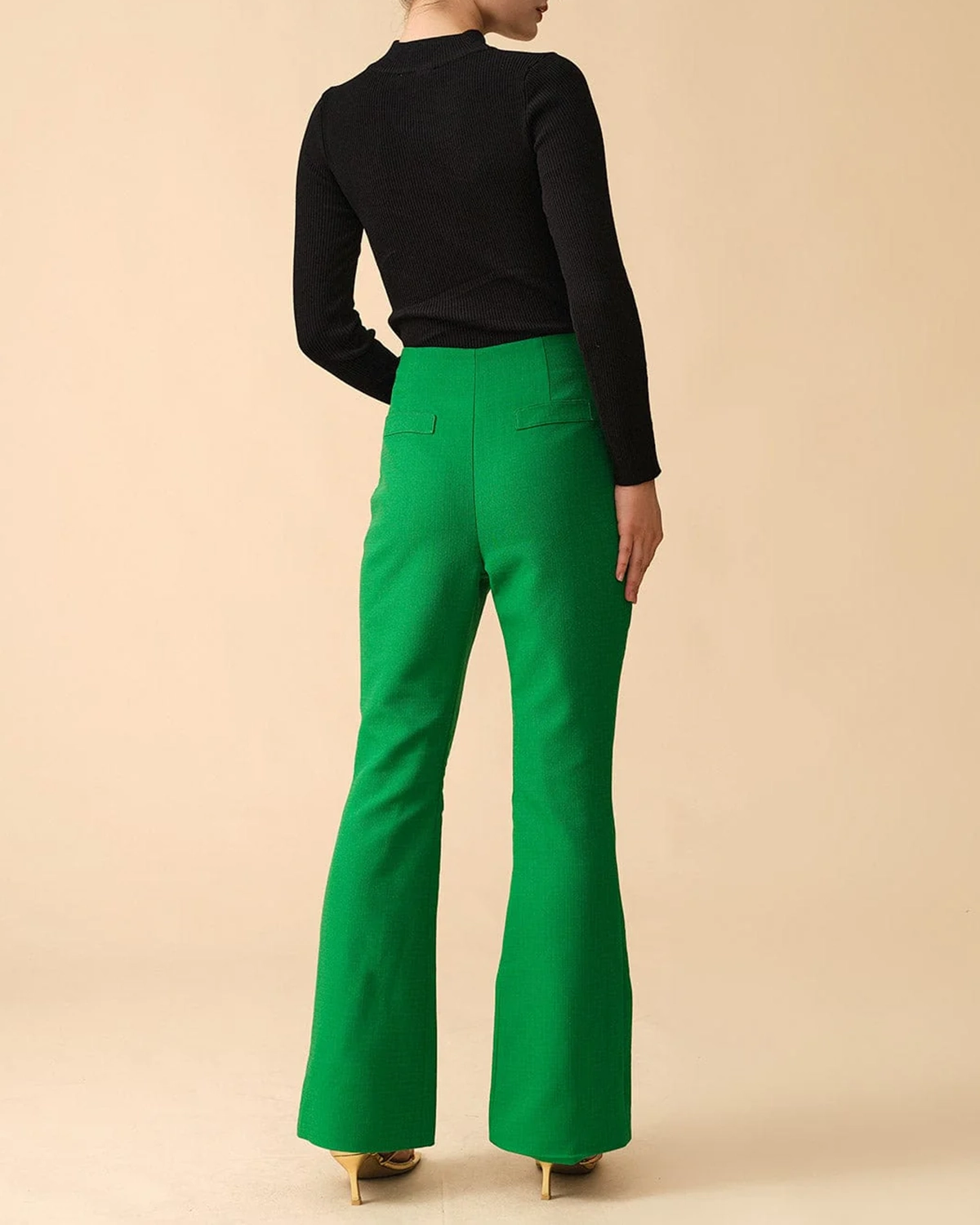 The Solid High-waisted Flare Pants