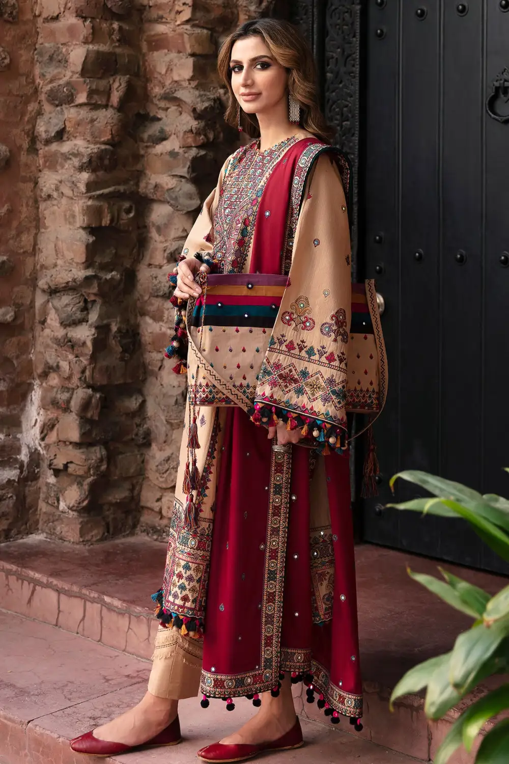 EMBROIDERED SLUB KHADDAR SETS