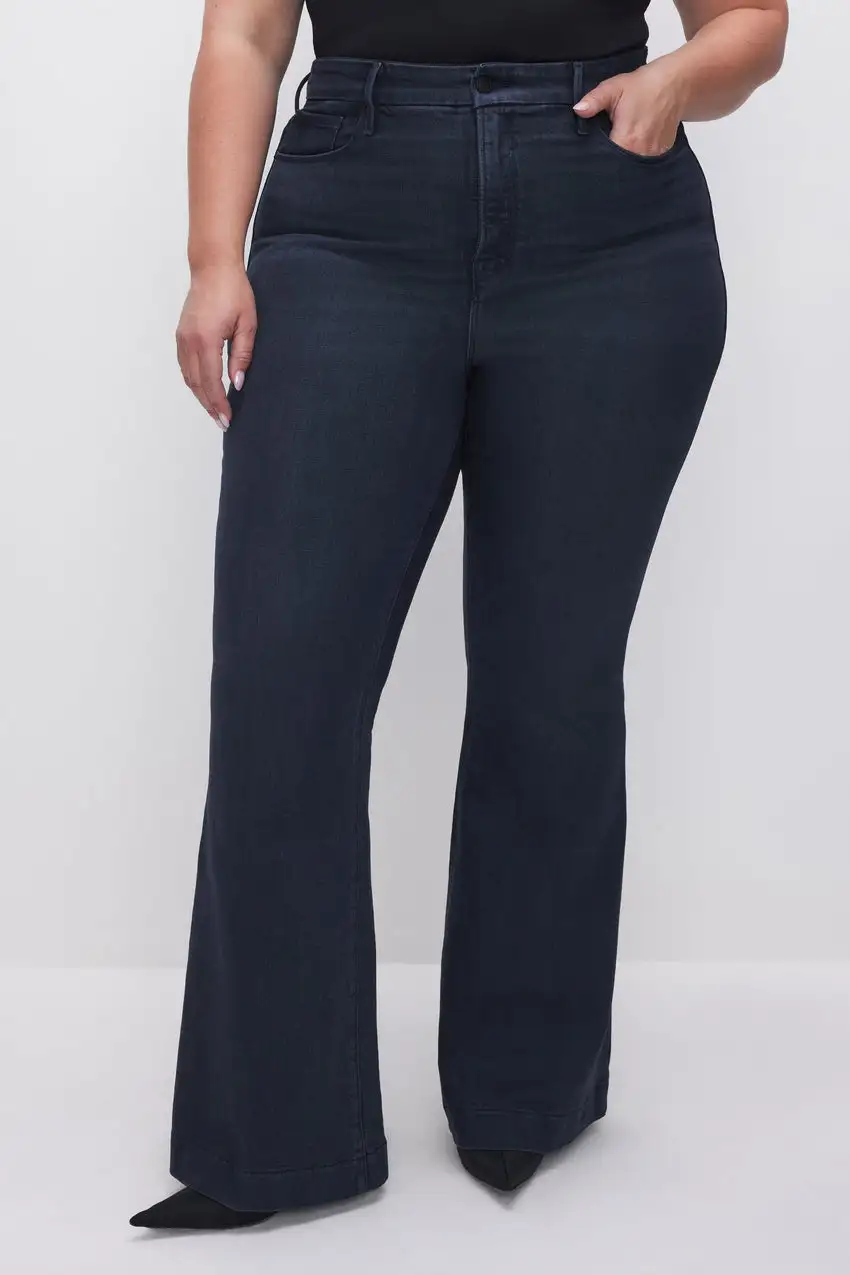 SOFT-TECH GOOD LEGS FLARE JEANS