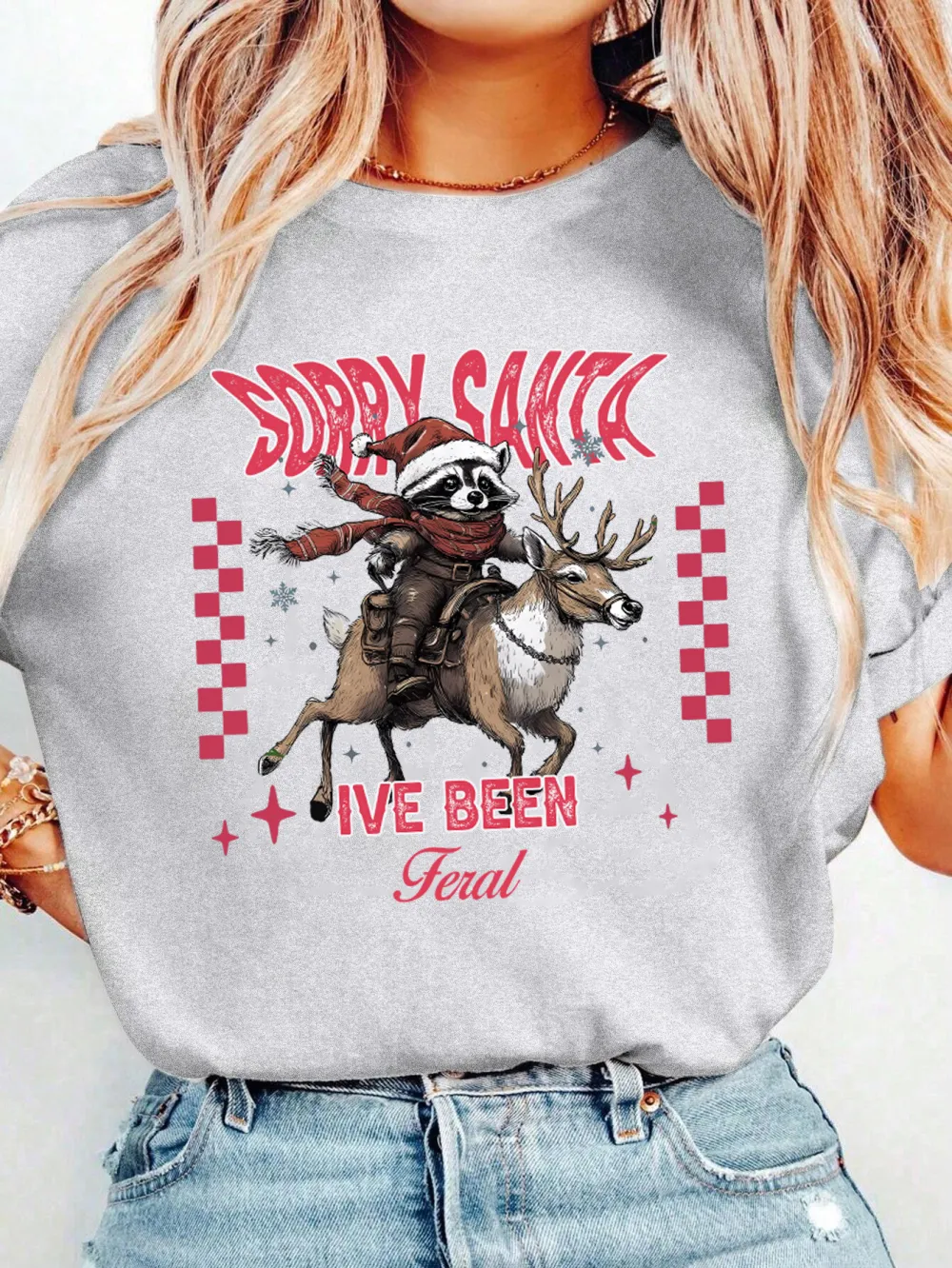 Christmas raccoon Lady T-shirt