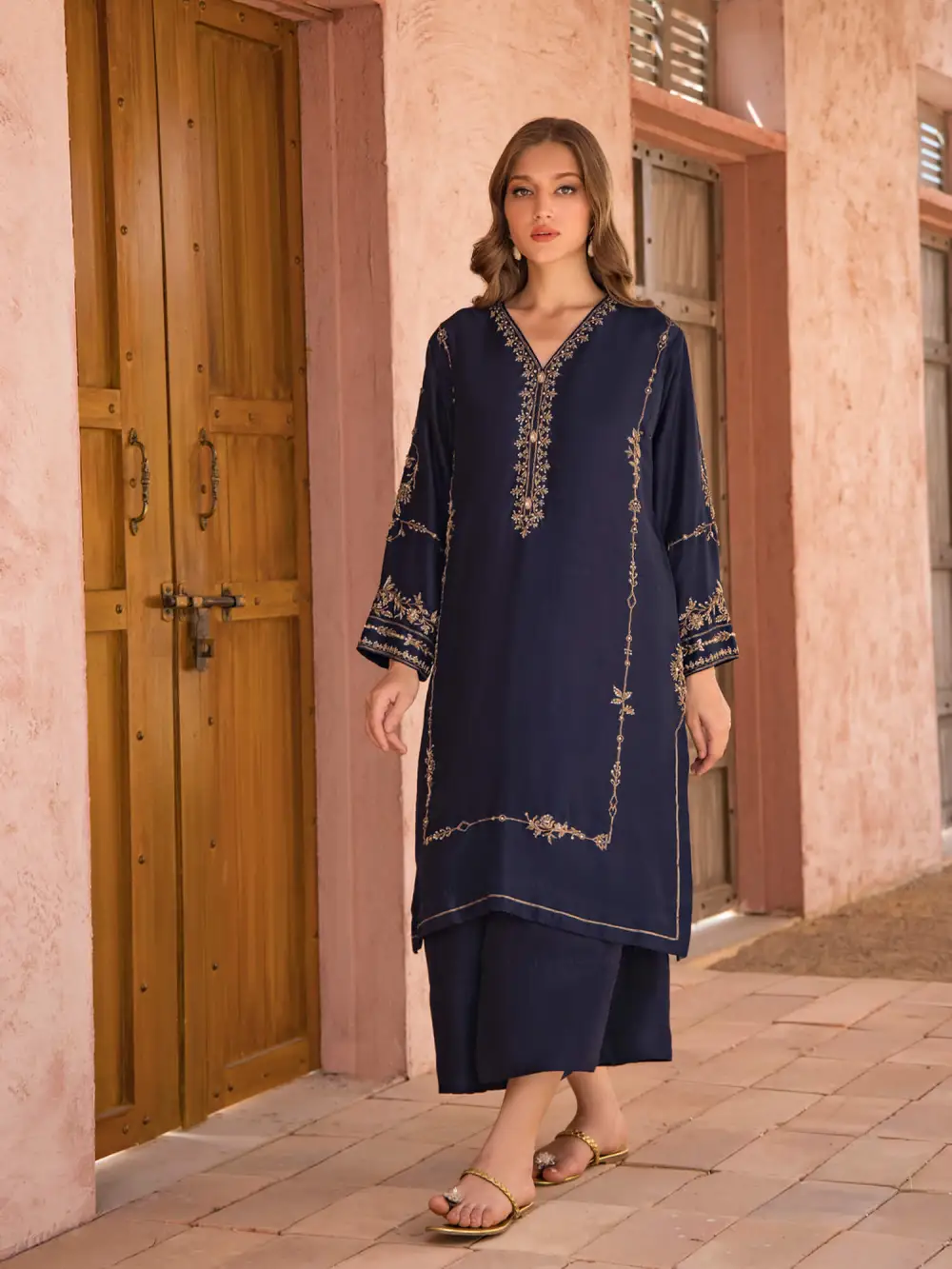 RAYA KURTA W/ CULOTTES & DUPATTA