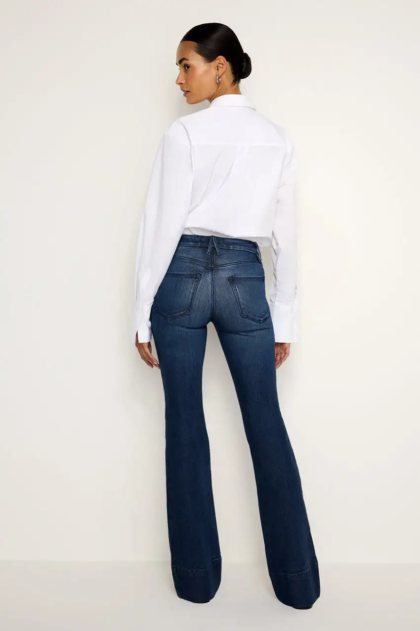 SOFT-TECH GOOD CLASSIC SLIM BOOTCUT JEANS