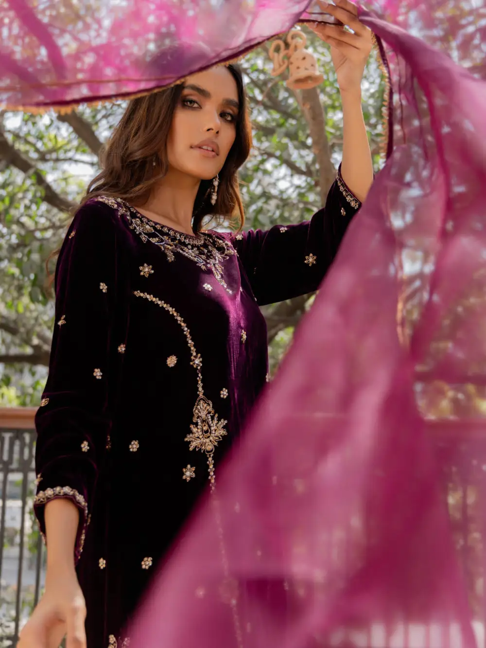 NATASHA KURTA W/ IZAAR & DUPATTA